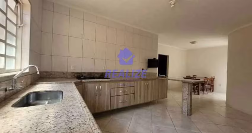 Casa com 3 dormitórios à venda, 160 m² por r$ 400.000,00 - jardim itamarati - botucatu/sp