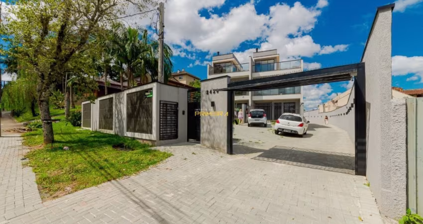 Sobrado em condomínio - Sobrado 3 dormitórios, 4 banheiros e 2 vagas no Bom Retiro