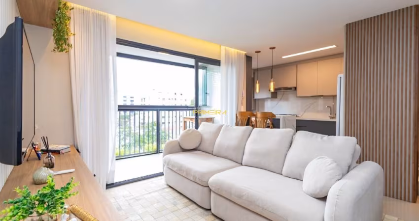 Resid. Éden - 2 dormitórios (1suíte), 1 vaga e 2 banheiros no Bacacheri