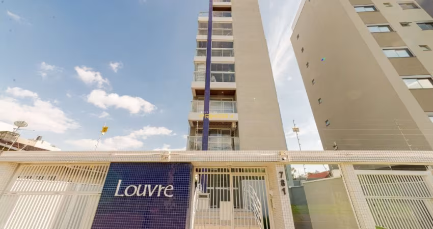 Ed. Louvre - Apto 2 dormitórios (1suíte) e 2 vagas no Cabral.