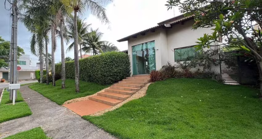 Sobrado de esquina no portal do sol i – 473 m², 4 suítes, piscina e lazer completo em goiânia