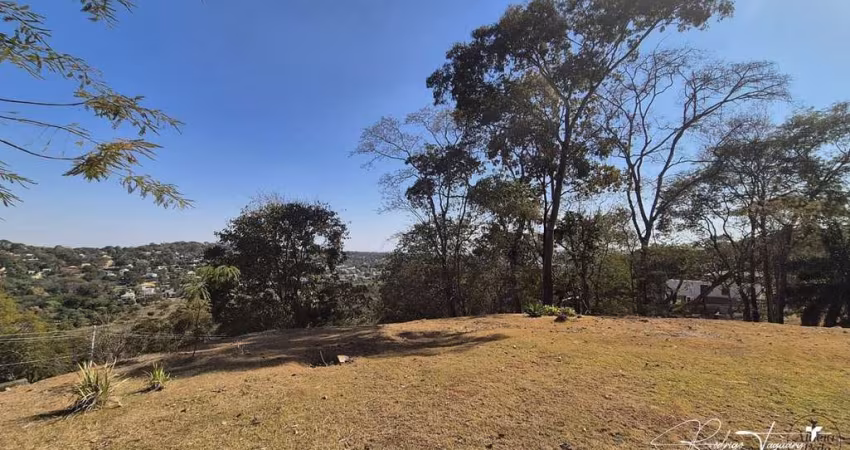 Terreno de esquina no Aldeia do Vale – A melhor vista do condomínio em um local privilegiado