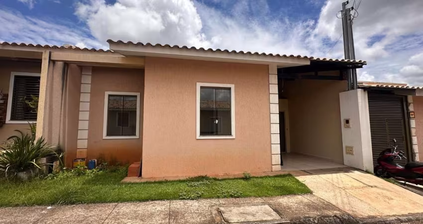 Casa térrea à venda no Village Campinas – 3 quartos, área gourmet e lazer completo em condomínio fechado