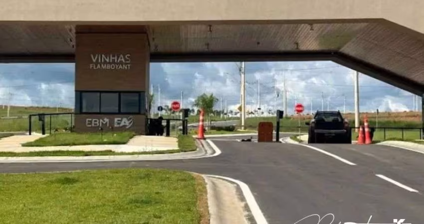 Lote à venda no Condomínio Vinhas Flamboyant – Parte alta, 367 m² e localização privilegiada