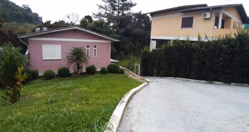 Casa à Venda no Bairro Fátima