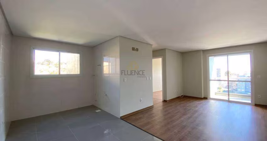 Apartamento à venda, 3 quartos, 1 suíte, 2 vagas, Centro - Carlos Barbosa/RS