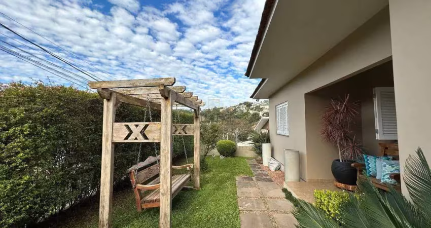 Casa com 2 quartos à venda na Ivor Emer, 105, Simonaggio, Garibaldi