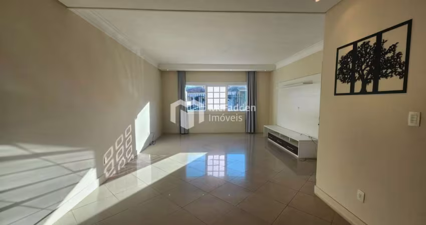 Casa na Agonia para Locação!