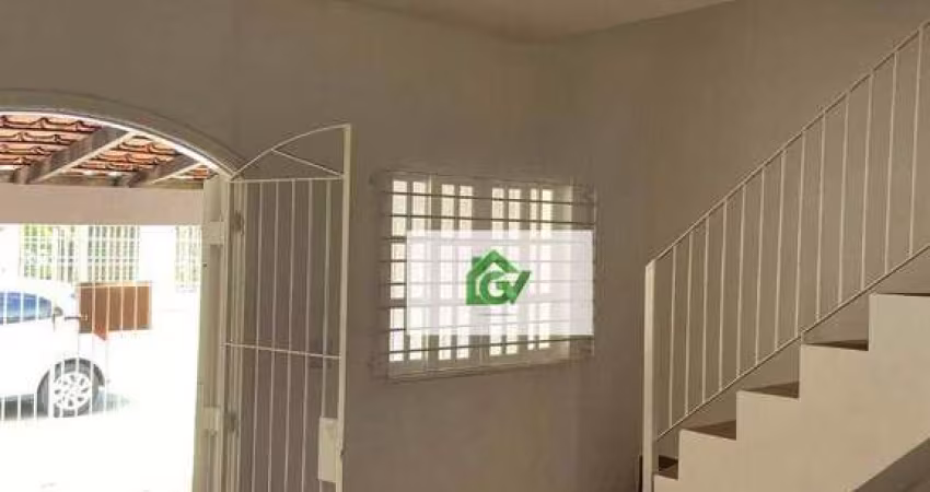 Sobrado com 3 dormitórios à venda, 81 m² por R$ 580.000,00 - Caputera - Caraguatatuba/SP