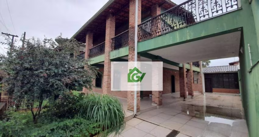 Casa com 3 dormitórios à venda, 248 m² por R$ 1.250.000,00 - Indaiá - Caraguatatuba/SP