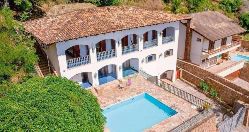Casa com 5 dormitórios 2 Suítes à venda, 1016 m² por R$ 2.800.000 - Praia do Arrastão - São Sebastião/SP