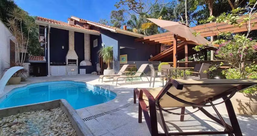 Casa com 6 dormitórios à venda, 378 m² por r$ 2.900.000,00 - guaecá - são sebastião/sp