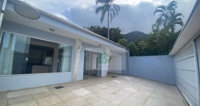 Casa com 4 dormitórios à venda, 210 m² por r$ 1.840.000 - s f praia - são sebastião/sp