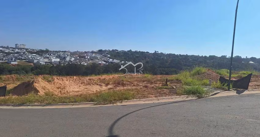 Lote com 318m2 à venda no condomínio clube casa do lago liberado pra construir