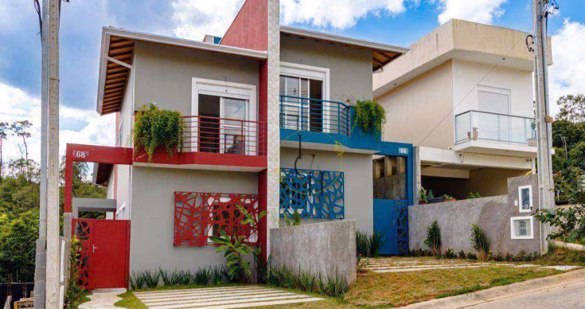 Casa com 3 quartos sendo 1 suíte à venda, 136 m² por R$ 610.000 - Terra Nobre Granja Vianna - Cotia/SP