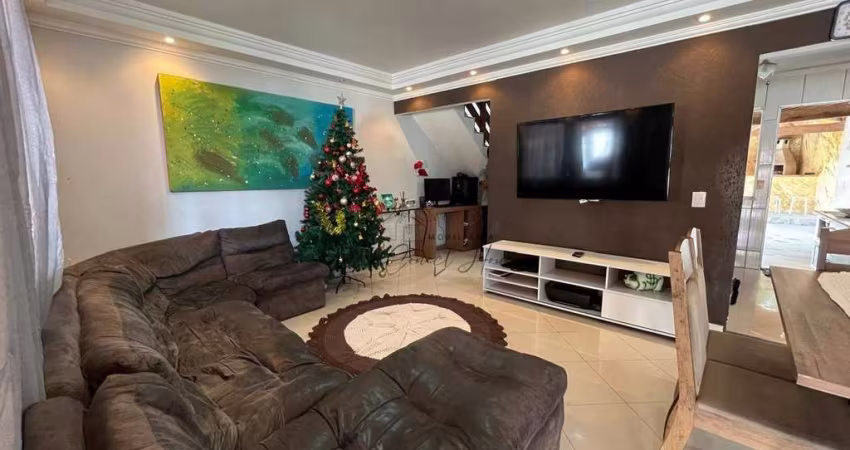 Casa com 3 quartos à venda, 200 m² por R$ 450.000 - Jardim Ísis - Cotia/SP