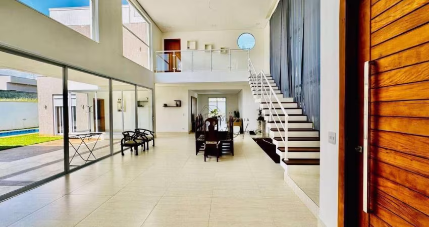 Casa com 3 suítes sendo 1 master à venda, 345 m² por R$ 1.300.000 - Portal do Santa Paula - Cotia/SP