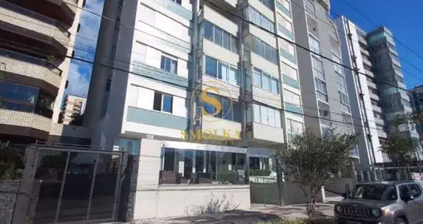 Apartamento com 3 quartos para alugar na Avenida Jornalista Rubens de Arruda Ramos, Centro, Florianópolis