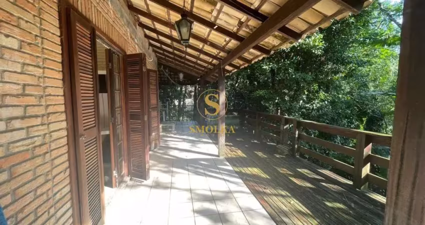 Casa em condomínio fechado com 4 quartos para alugar na Rua Maestro Aldo Krieger, Córrego Grande, Florianópolis