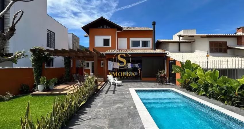 Casa em condomínio fechado com 3 quartos à venda na Rua Itapeva, Itacorubi, Florianópolis