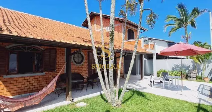 Casa em condomínio fechado com 4 quartos à venda na Servidão Caminho dos Surfistas, Campeche, Florianópolis