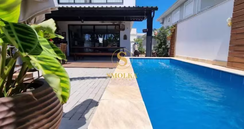 Casa em condomínio fechado com 3 quartos à venda na Rua da Escova de Garrafa, Cachoeira do Bom Jesus, Florianópolis