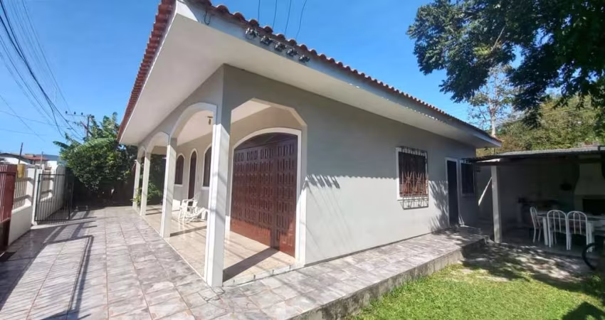 Casa para Venda em Florianópolis, São João do Rio Vermelho, 3 dormitórios, 2 banheiros, 1 vaga