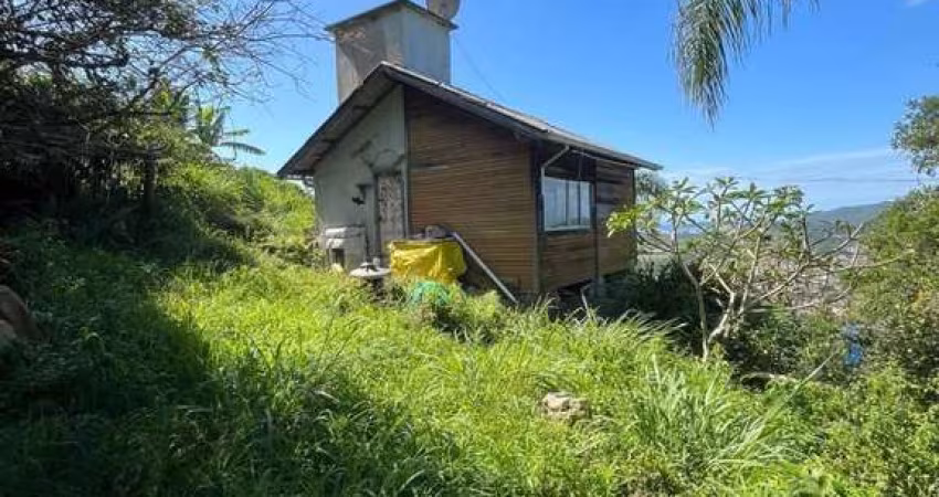 Sítio para Venda em Florianópolis, Vargem do Bom Jesus, 1 dormitório, 1 banheiro