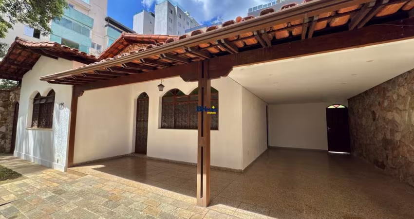 Casa com 4 quartos à venda na Rua Castelo Guimarães, 125, Castelo, Belo Horizonte