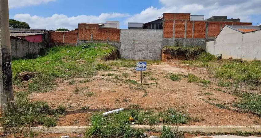 Terreno à venda na Rua da Pátria, 231, Residencial Parque Imperial, Salto
