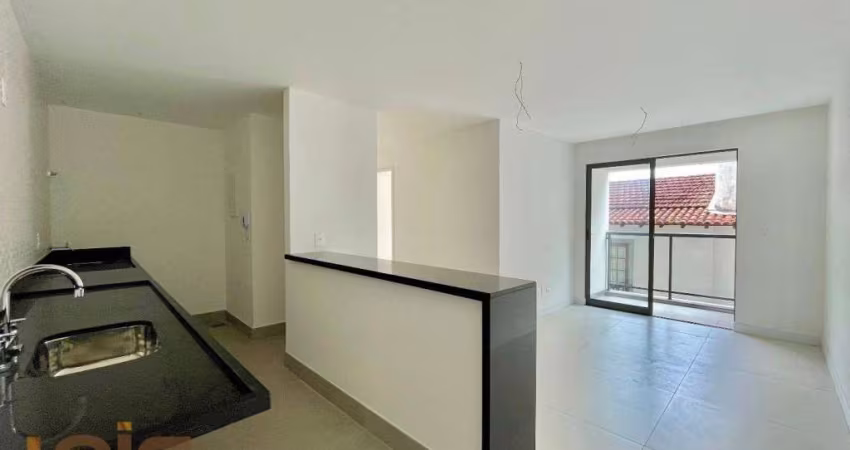 Apartamento com 2 dormitórios à venda, 63 m² por R$ 575.000,00 - Várzea - Teresópolis/RJ