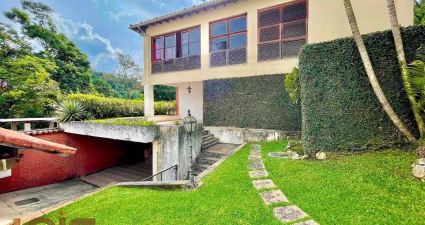 Casa com 6 dormitórios à venda, 524 m² por R$ 1.290.000,00 - Bom Retiro - Teresópolis/RJ