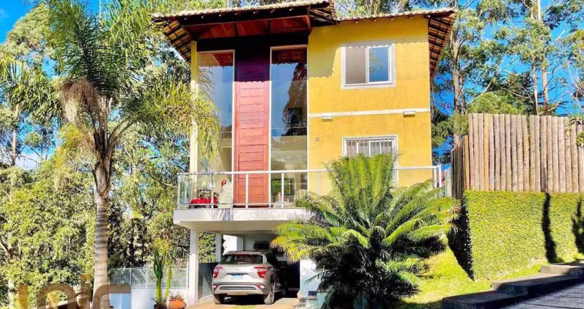 Casa com 4 dormitórios à venda, 167 m² por R$ 1.050.000,00 - Bom Retiro - Teresópolis/RJ