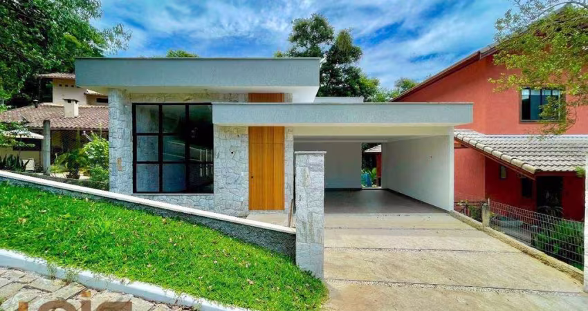 Casa com 3 dormitórios à venda, 200 m² por R$ 1.200.000,00 - Albuquerque - Teresópolis/RJ