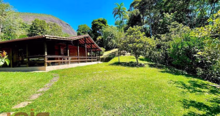 Casa com 3 dormitórios à venda, 100 m² por R$ 690.000,00 - Parque do Imbui - Teresópolis/RJ