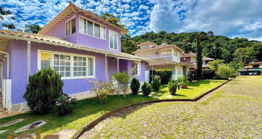 Casa com 3 dormitórios à venda, 128 m² por R$ 850.000,00 - Albuquerque - Teresópolis/RJ