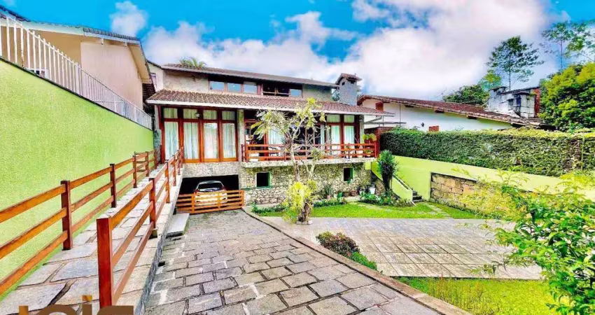 Casa à venda, 220 m² por r$ 1.100.000,00 - iucas - teresópolis/rj