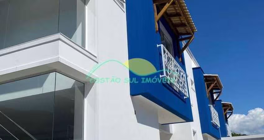 Casa de Alto Padrão à Venda em Ribeirão da Ilha - Florianópolis 