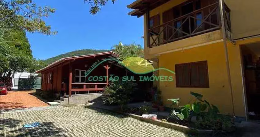 Edifício Residencial com 6 Apartamentos á venda no Campeche em Florianópolis Santa Catarina