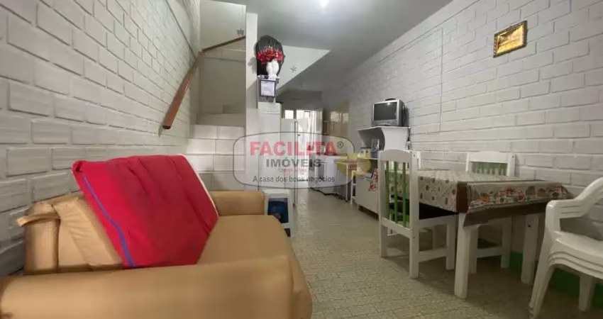 Sobrado com 2 dormitórios, de frente p/av. maringá - centro - matinhos/pr