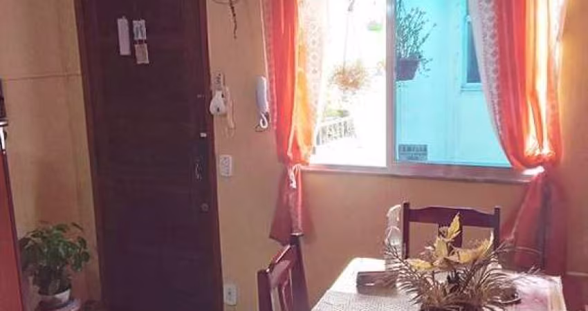 Ótimo Apto Sala Quarto Condomínio na Merck