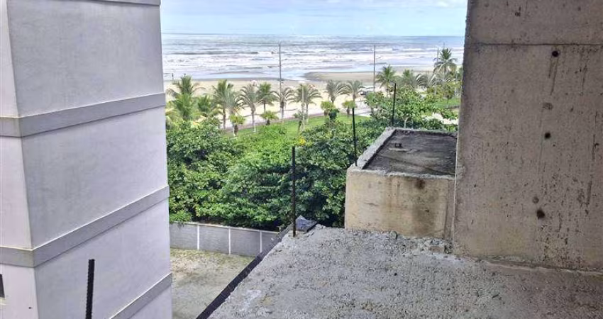 Apto de 2 dorm c/ suíte, 63,02 m² de área útil, 70 METROS da PRAIA. Bairro: Maracanã.