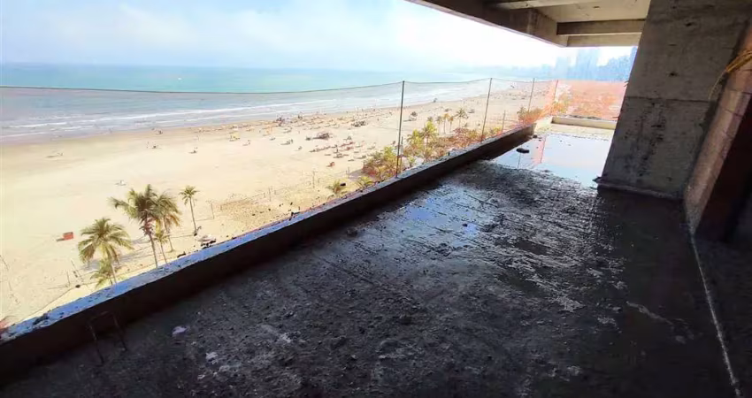 Apto de 3 dorm frente mar, c/ 3 suítes, 3 vagas, 242,86 m² de área útil. bairro: canto do forte.
