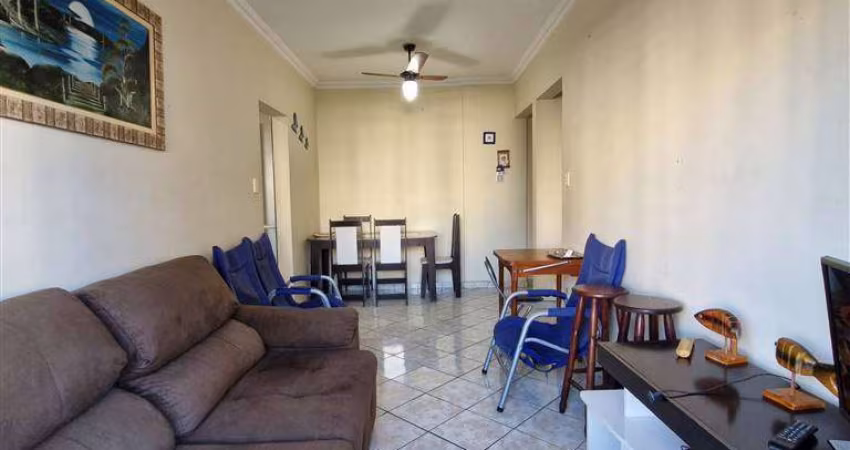 Apto de 1 Dorm c/ SACADA, 1 QUADRA DA PRAIA, 54 m² de área útil. BAIRRO: GUILHERMINA.