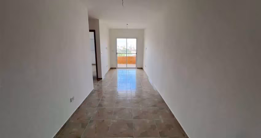 Apto de 2 dorm c/ 1 suíte, sacada, lazer de clube,  60,44 m² de área útil. bairro: boqueirão.