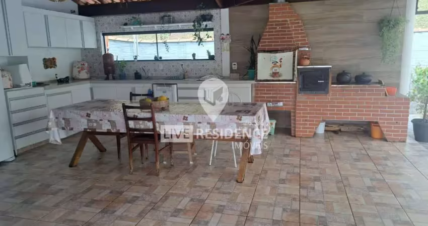 Linda chácara a venda em itatiba, em localização privilegiada