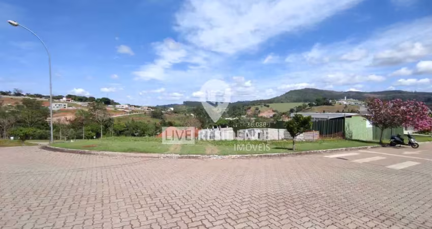 Terreno em condomínio fechado à venda no Loteamento Residencial Vale das Águas, Itatiba 