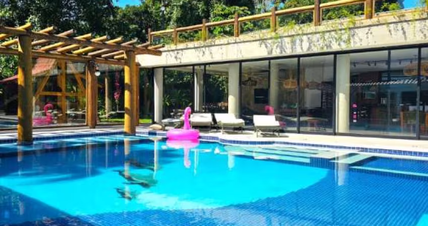 Casa - Padrão, para Venda em Bertioga/SP