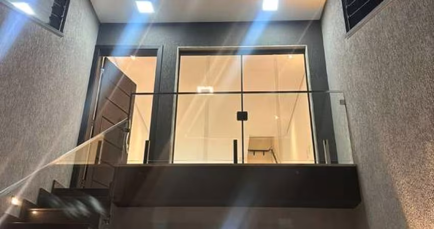 Casa - Sobrado Triplex, para Venda em São Paulo/SP