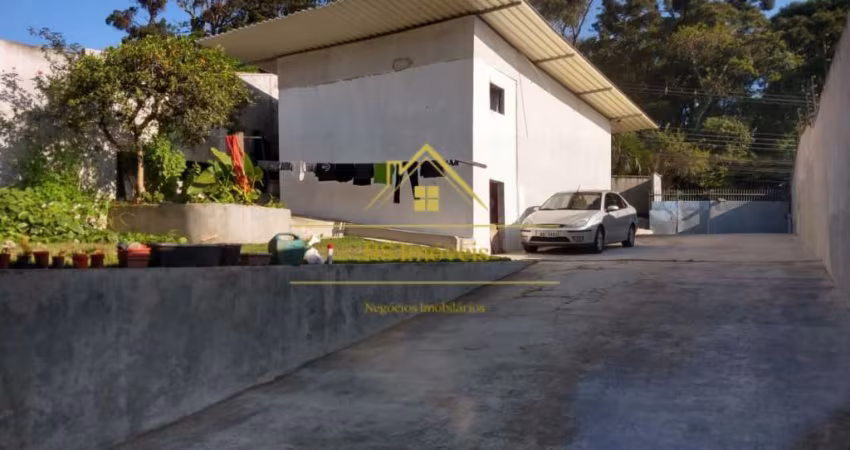 Terreno á venda no Barreirinha, Curitiba/PR